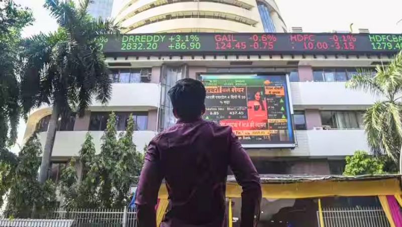 Budget shock: Sensex crashes over 1,000 points, Nifty drops 300 points AJR