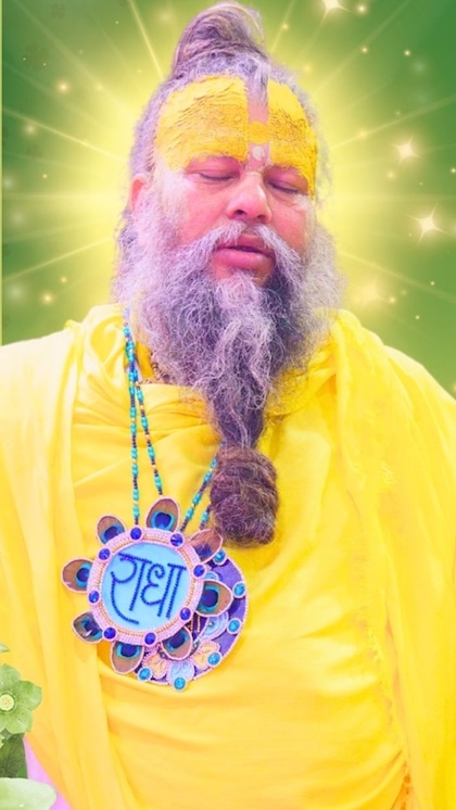 <p>प्रेमानंद महाराज कहते हैं कि माता-पिता को बच्चों का साथ देना चाहिए। पर यह निर्णय करते हुए कि कहीं वह नादानी में गलती तो नहीं कर रहे हैं। </p>
