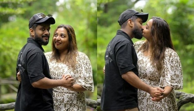 malayalam bigg boss fame pooja krishna share love photo with partner 