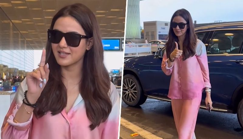 Jasmin Bhasin returns to work days after corneal damage; reveals eyes after removing shades [WATCH] ATG