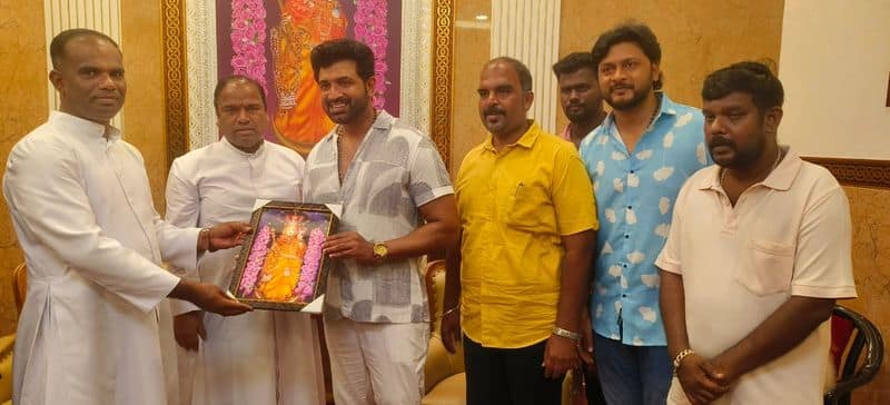 Arun Vijay Visit velankanni church gan