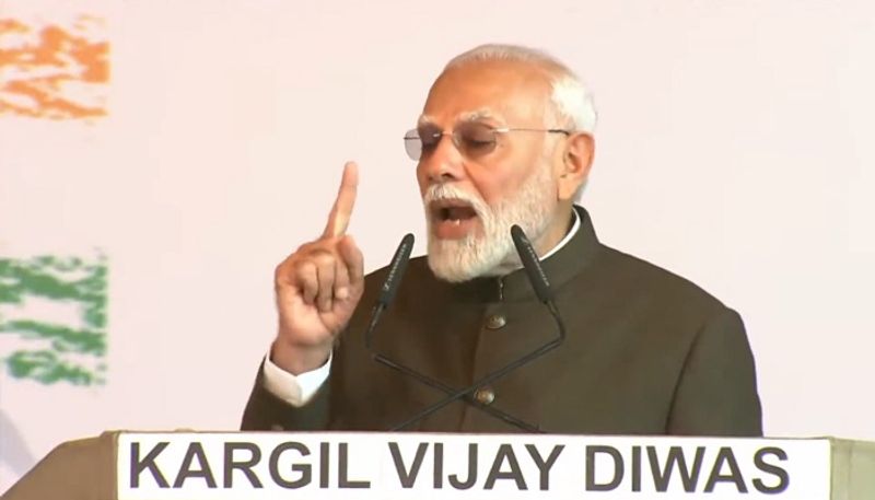 PM Modi commemorates 25th Kargil Vijay Diwas, highlights Agneepath Scheme as crucial military reform (WATCH) AJR