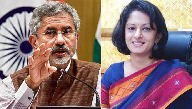 MEA pulls up Kerala govt Dont intrude in country's foreign affairs san