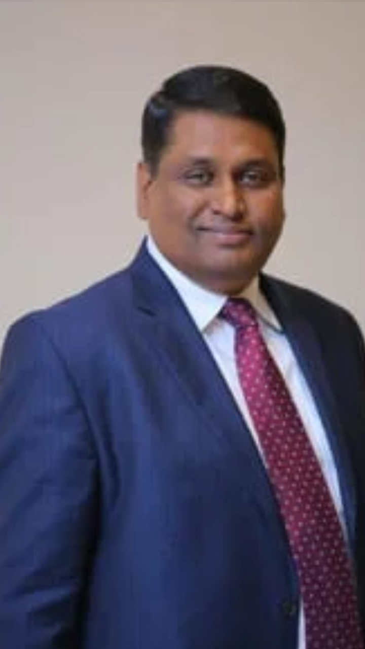 कौन हैं सबसे अधिक सैलरी पाने वाले भारतीय CEO विजयकुमार, एजुकेशन, करियर ...