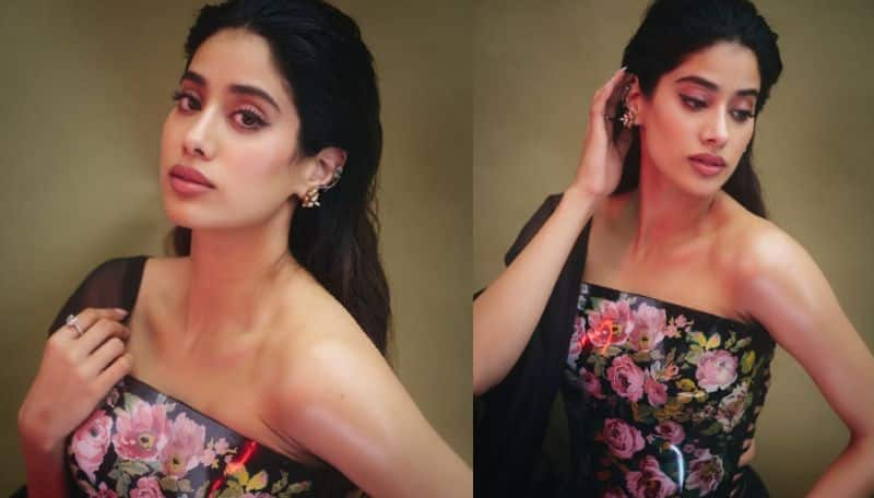 Famous Bollywood Actress Janhvi Kapoor Photos viral ans