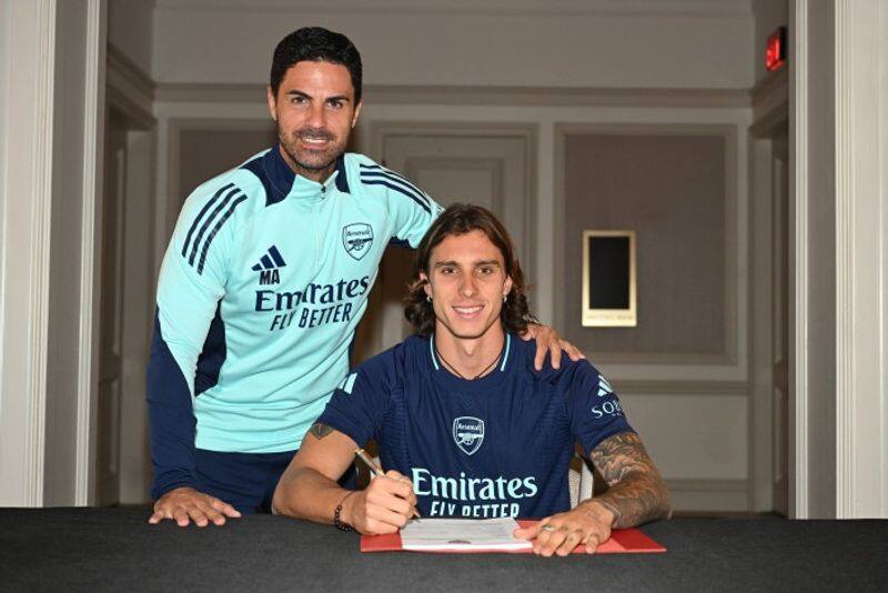 football Arsenal confirm signing of Italian defender Riccardo Calafiori from Bologna; WATCH meeting with teammates snt