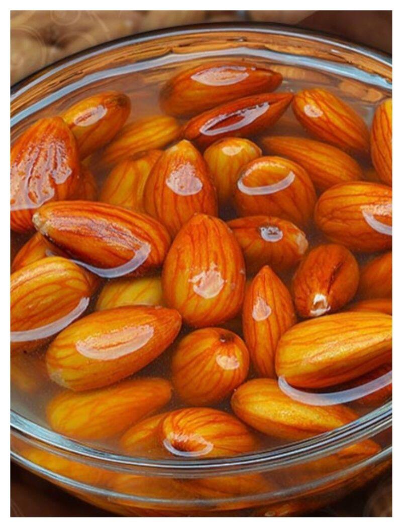 eat soaked almonds every morning