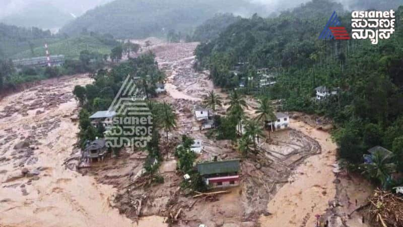 Massive landslide strike Kerala Wayanad Hundreds of people missing several dead See PICS vkp