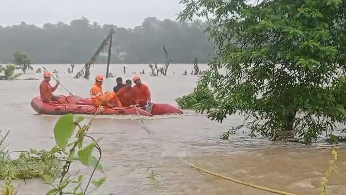 After Wayanad Landslide kerala sink in flood due to heavy rainfall gan