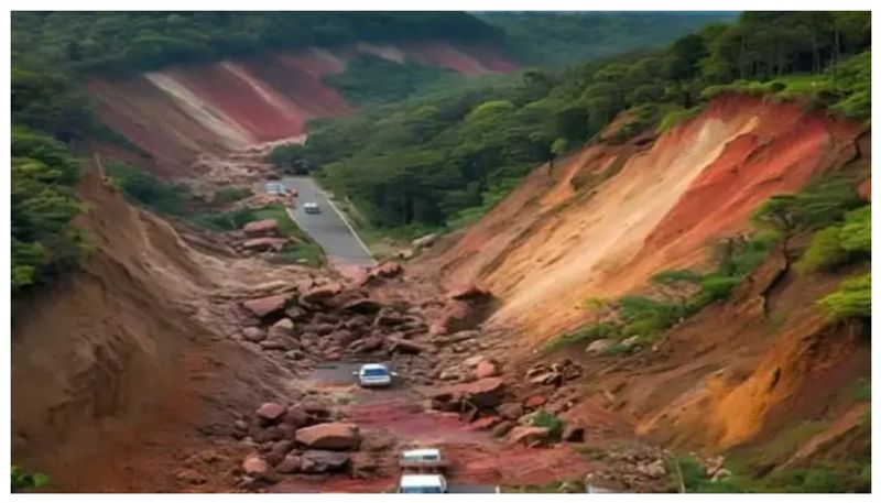 After wayanad tragedy Landslide hits Vilangad in Kozhikode at kerala gow