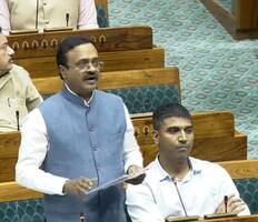 అమరావతి రైల్వేలైన్‌ అభివృద్ధి పనులకు నిధులివ్వాలి: ఎంపీ బాలశౌరి 