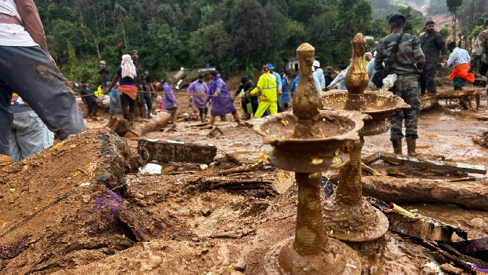 Wayanad landslide: Jio, Airtel offer free mobile data, extend bill deadline, other services for affected users gcw