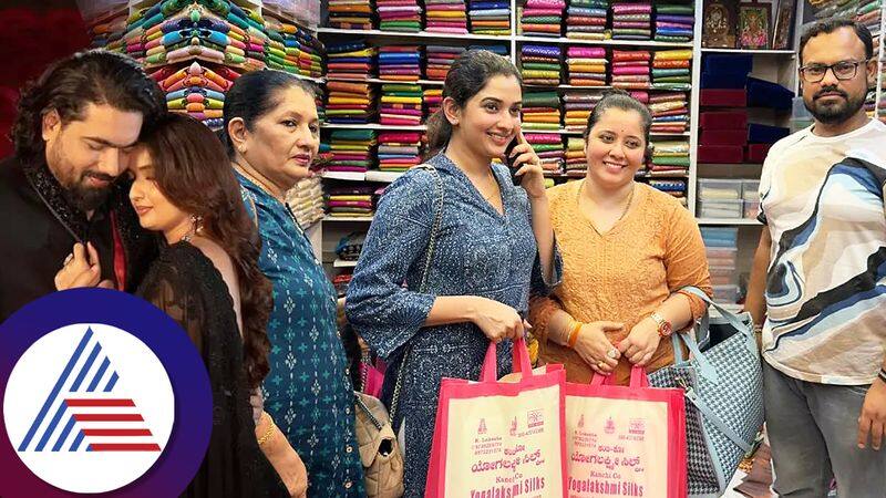 Kannada actress Sonal Monteiro wedding saree shopping in Chikkapete Avenue road vcs