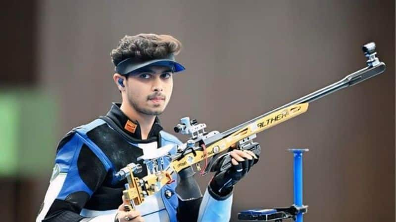 Who is Swapnil Kusale:Indian shooter Swapnil Kusale is the first Indian to win an Olympic medal in men's 50m rifle 3-position event RMA