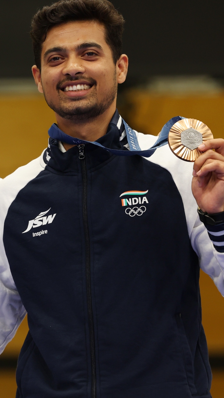 CM Eknath Shinde has announced a prize money of Rs 1 crore for Swapnil Kusale who won India's 3rd bronze medal at Paris 2024 Olympics rsk