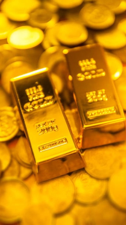 <p>भारत में 24 कैरेट Gold का रेट 02 अगस्त को 69,910 रुपये प्रति 10 ग्राम है। 24 कैरेट सोने की कीमत प्रति ग्राम 6,991 रुपये है। 22 कैरेट सोने की कीमत 64,084 रुपये प्रति 10 ग्राम है।</p>
