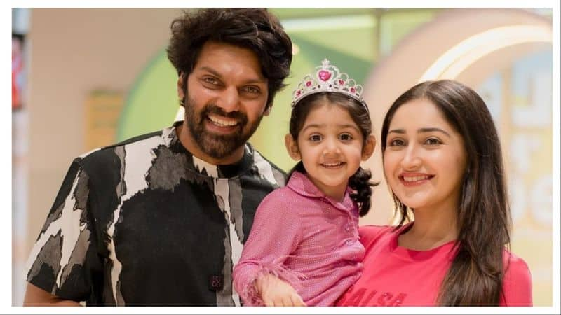 Arya and Sayyeshaa daughter ariana 3rd birthday photos mma