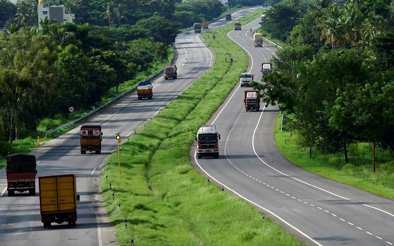 Bengaluru police reinforce nighttime ban for two wheelers on NICE road to tackle rising accidents vkp