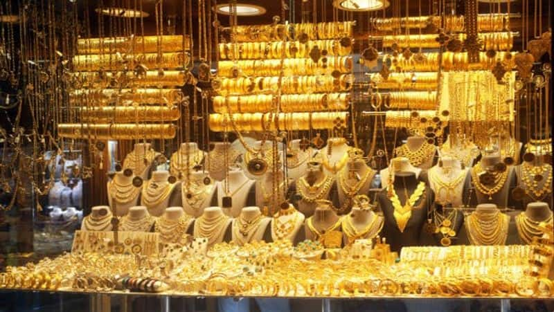 How much gold you can buy without PAN, Aadhaar? How to check purity? sgb