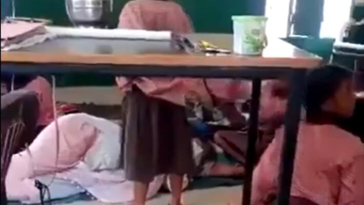 aligarh viral Teacher