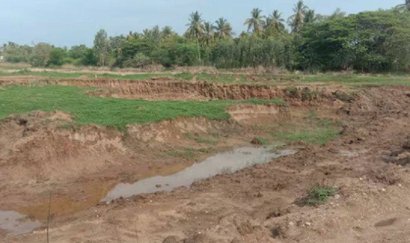 High water in KRS Reservoir Nearby lakes are empty due to lack of rain gvd