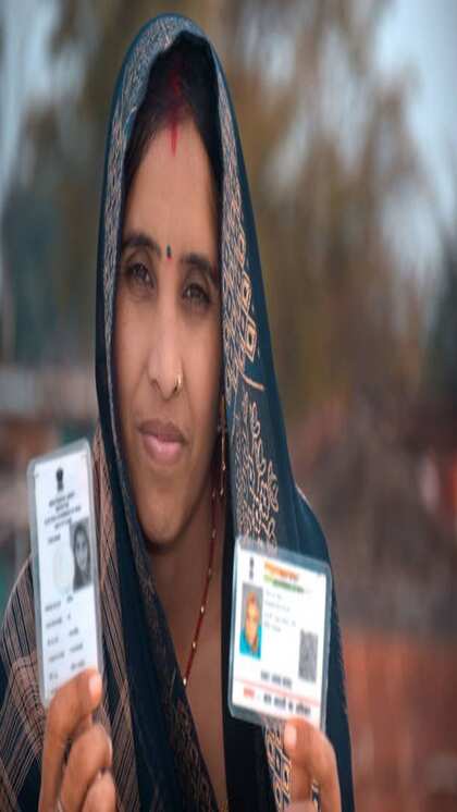 <p>परेशान मत होईए, आज हम आपको ऐसी ट्रिक बताने जा रहे हैं कि आप घर बैठे ही अपने आधार कार्ड से जुड़े मोबाइल नंबर को अपडेट कर सकते हैं, वो भी बिना किसी झंझट के। </p>

<p> </p>
