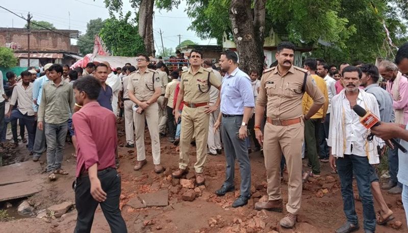 Madhya Pradesh: few children dead, several injured after temple wall collapses in Sagar gcw