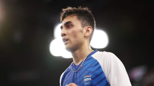 Malaysia Open 2025 Lakshya Sen suffers shock first round exit loses to Chi Yu jen kvn