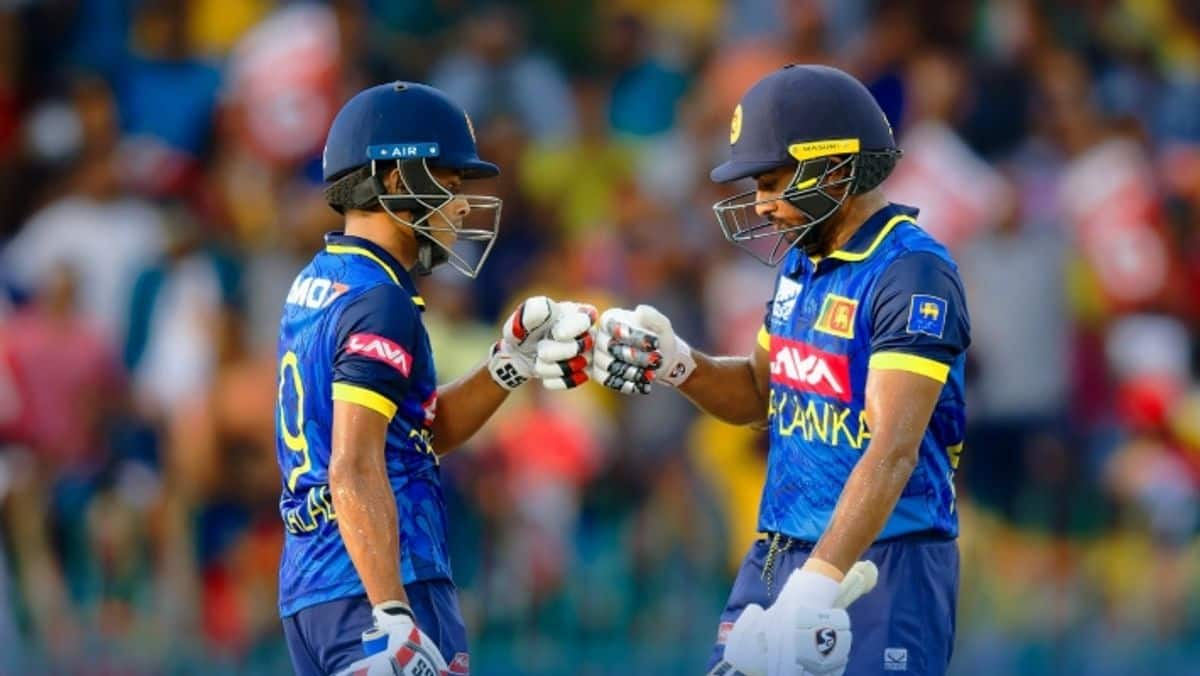 Sri Lanka Scored 240 Runs against India in 2nd ODI Match at Colombo rsk