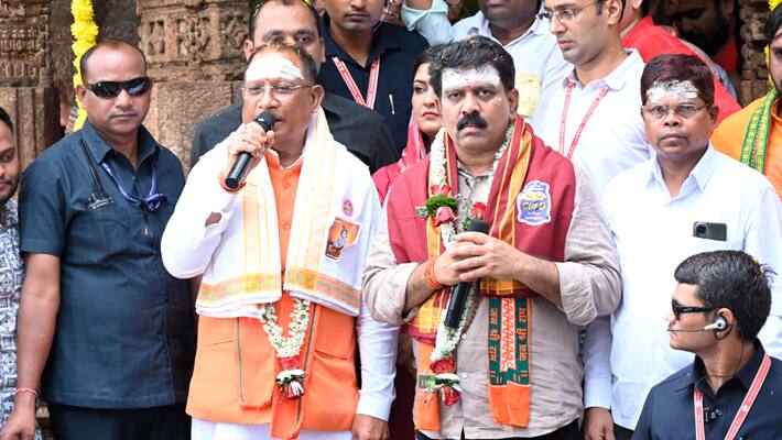 Vishnu-Deo-Sai-welcome-kanwariyas-in-Bhoramdev