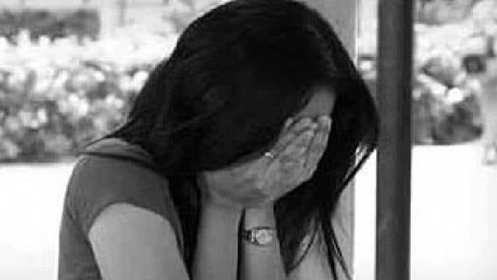 college student gang raped by auto driver in karnataka vel