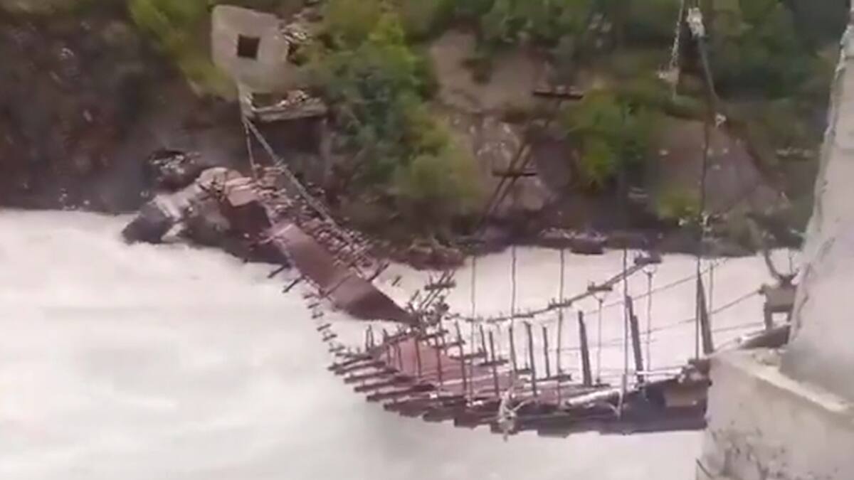 WATCH | Ferociously Overflowing Bhaga River Breaks Old Bridge In Himachal