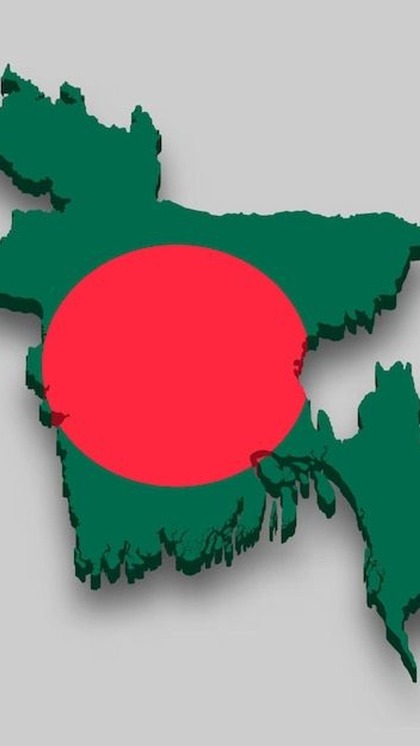 <p>पड़ोसी देश बांग्लादेश में तख्तापलट बाद पीएम शेख हसीना को इस्तीफा देना पड़ा। इतना ही नहीं उन्हें प्रदर्शनकारियों से जान बचाकर देश से भागना पड़ा। इस वक्त भारत में शरण लिये हुए हैं। </p>
