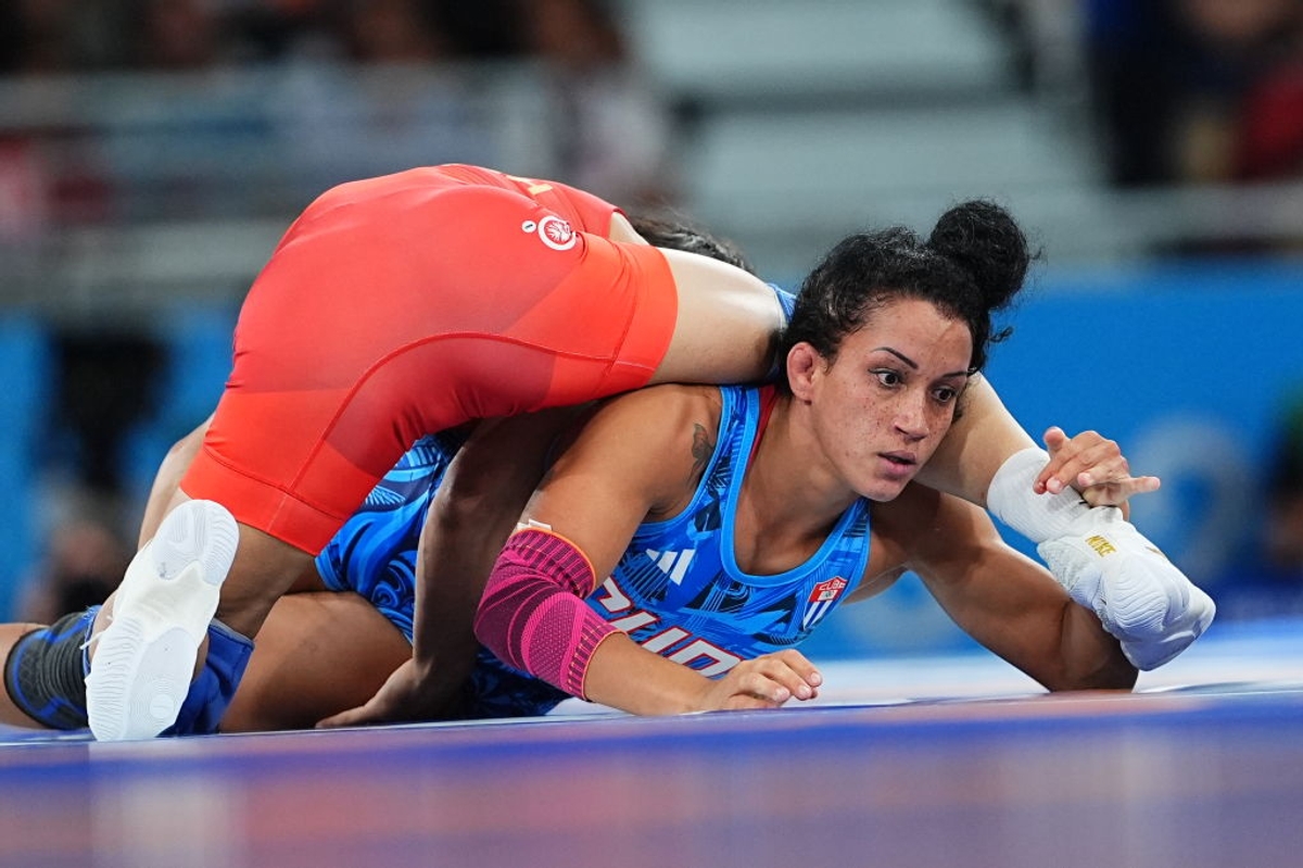 Paris Olympics 2024: Cuba's Lopez replaces disqualified Vinesh Phogat in 50kg final against USA's Hildebrandt snt