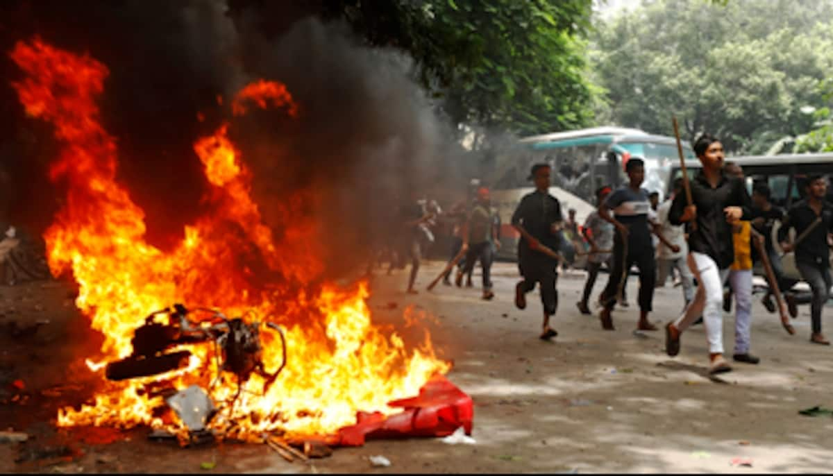 two injured Fire breaks out during Congress protest in bagalkot grg 