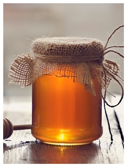 Refrain from consuming honey with hot water