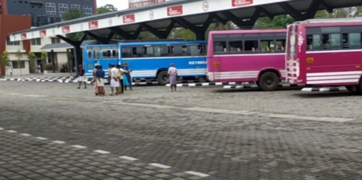 Private buses on Thrissur - Kodungallur route suspended services because roads closed for concrete works and not able to run on time