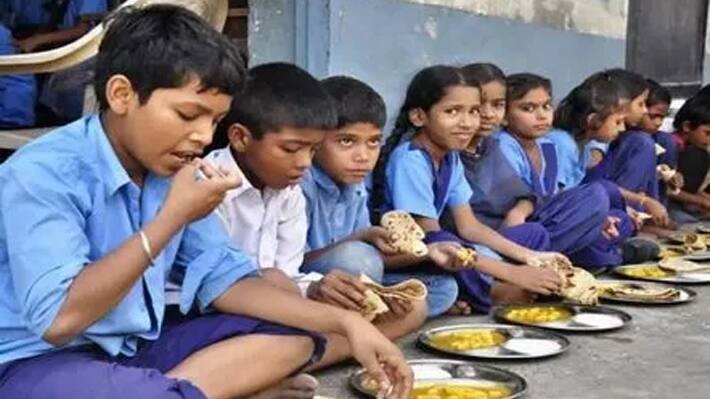 Mid day meal Yojana