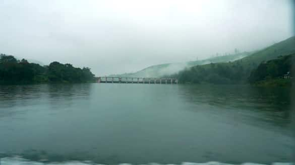 idukki mullaperiyar dam turns  129 Kerala demand Dam safety