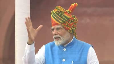 రాజకీయాల్లోకి యువ‌ర‌క్తం రావాలి.. ప్రధాని మోడీ పిలుపు 