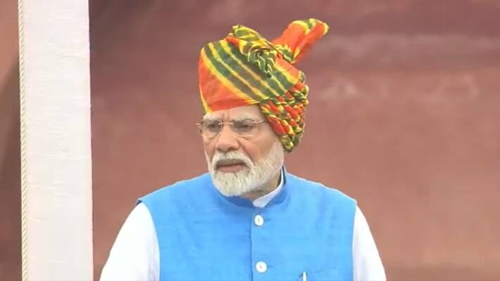 PM Modi wore Rajasthani leheriya turban with blue jacket for 78th independence day ckm