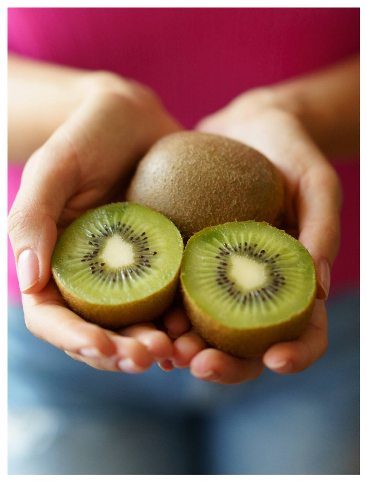 Surprising Benefits of Eating Kiwi Peel in tamil mks