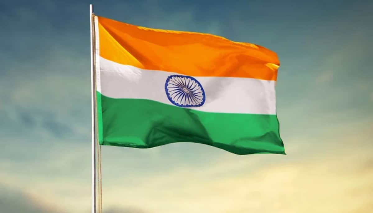 four countries flag which look alike indian flag ans