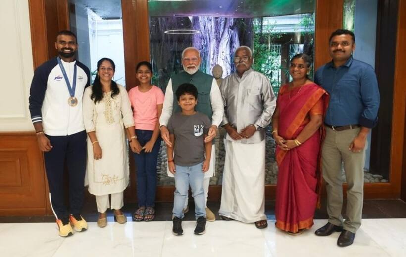 "One of the best leaders in the world...": Sreejesh shares heartwarming experience of meeting PM Modi (WATCH)