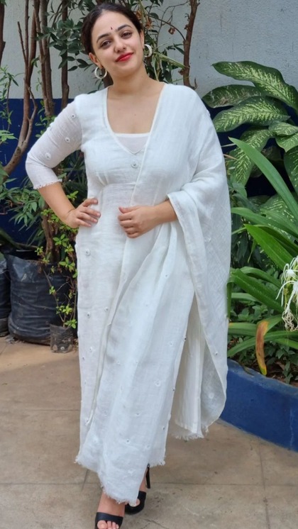 दिल में बजेगी गिटार जब राखी पर पहनेंगी  Nithya Menen से आउटफिट