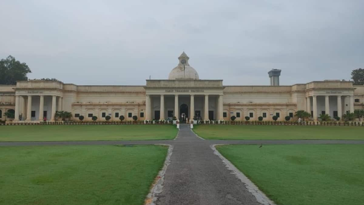 iit-roorkee-gate-2025-information-brochure-registration-exam-dates-details