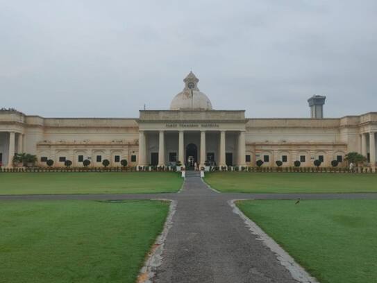 iit-roorkee-gate-2025-information-brochure-registration-exam-dates-details