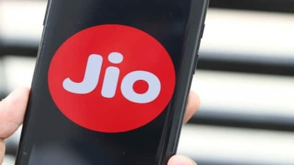 Reliance Jio network issue fire at data centre causes connectivity problem spokesperson says issue resolved