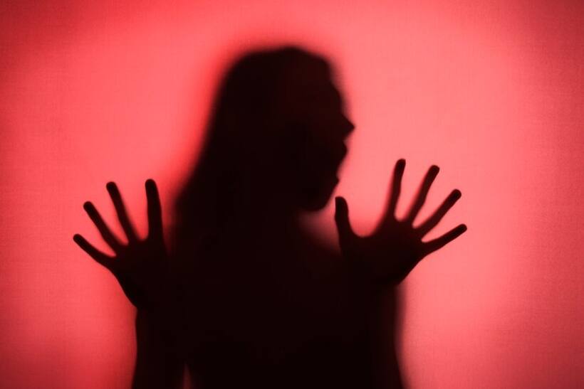 Bengaluru auto driver sexually assaulted girl at night bsm