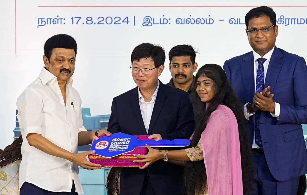 With Rs 706 crore facility that can house 18,720 women, Foxconn doubles down in Tamil Nadu sgb